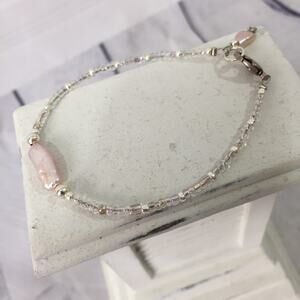 Faux freshwater pearl beaded bracelet Silver tone & opalescent seed bead jewelry